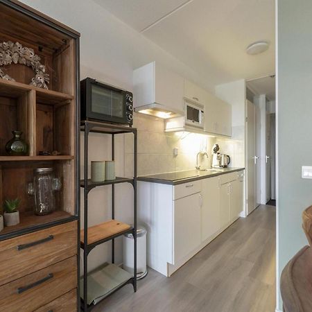 Seaside Apartment With Balcony Джулианадорп Екстериор снимка