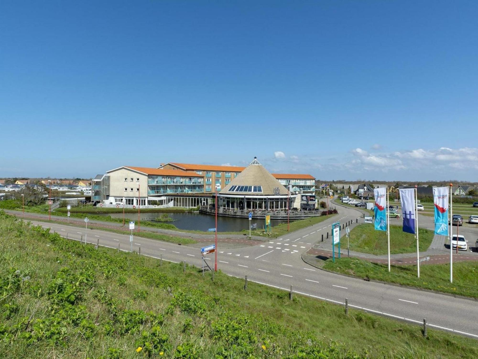 Seaside Apartment With Balcony Джулианадорп Екстериор снимка